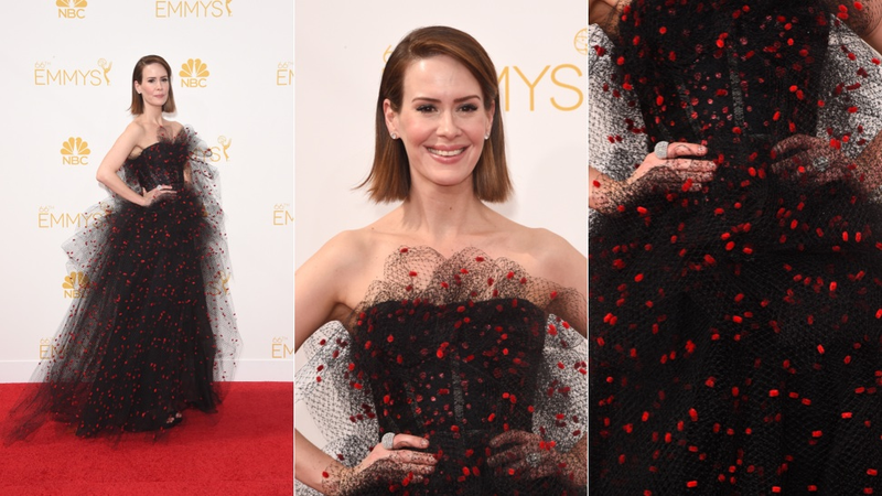 Illustration for article titled All the Sparkly, Slinky and Ridiculous Looks at the Emmys Red Carpet